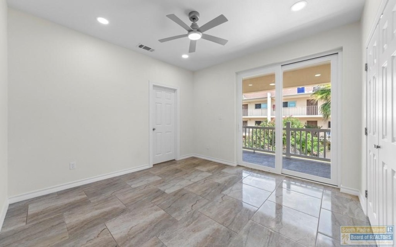 116 Cora Lee Dr. #1, South Padre Island, TX 78597, 2 Habitaciones Habitaciones , ,2 BañosBaños,Residential,En Venta,116 Cora Lee Dr.,0,104410