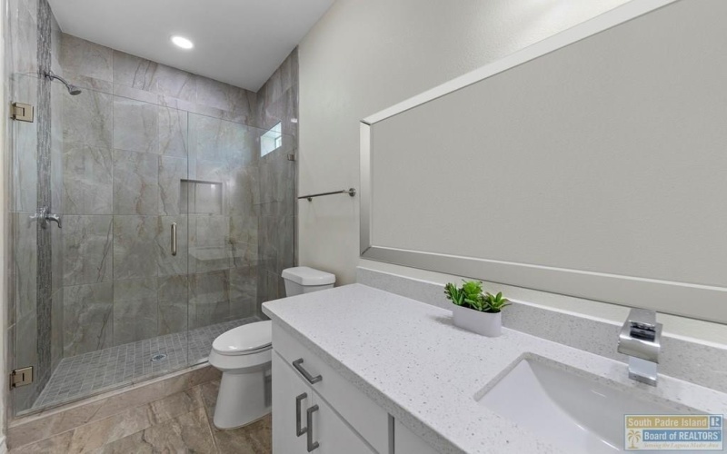 116 Cora Lee Dr. #2, South Padre Island, TX 78597, 2 Bedrooms Bedrooms, ,2 BathroomsBathrooms,Residential,For Sale,116 Cora Lee Dr.,0,104411