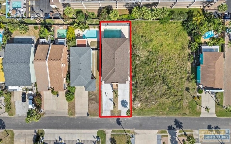 116 Cora Lee Dr. #2, South Padre Island, TX 78597, 2 Bedrooms Bedrooms, ,2 BathroomsBathrooms,Residential,For Sale,116 Cora Lee Dr.,0,104411