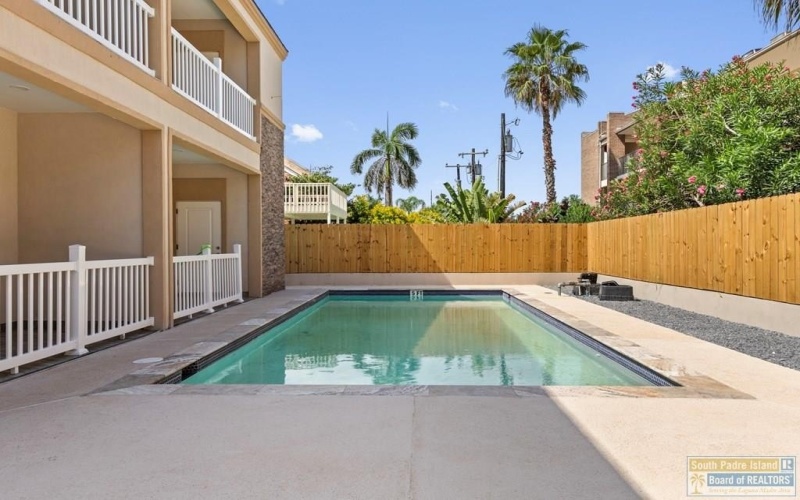 116 Cora Lee Dr. #4, South Padre Island, TX 78597, 2 Habitaciones Habitaciones , ,2 BañosBaños,Residential,En Venta,116 Cora Lee Dr.,0,104412