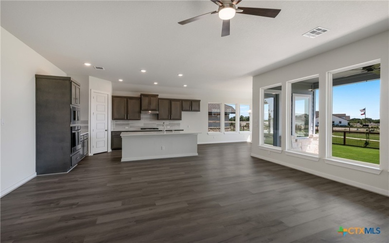 8226 Chalk Trace, Schertz, TX 78154, 4 Bedrooms Bedrooms, ,3 BathroomsBathrooms,Residential,For Sale,8226 Chalk Trace,0,552145