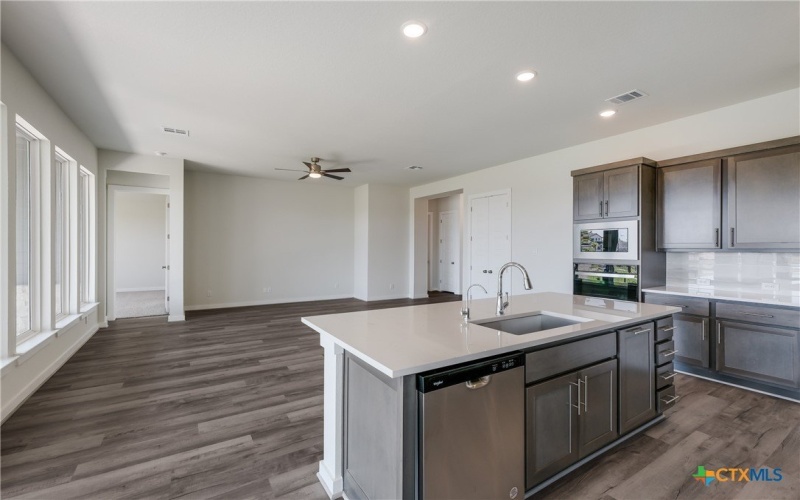 8226 Chalk Trace, Schertz, TX 78154, 4 Bedrooms Bedrooms, ,3 BathroomsBathrooms,Residential,For Sale,8226 Chalk Trace,0,552145