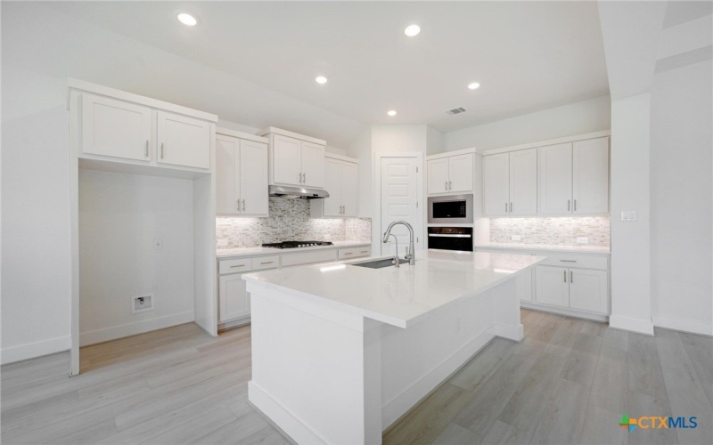 1218 Catnip, New Braunfels, TX 78132, 4 Habitaciones Habitaciones , ,3 BañosBaños,Residential,En Venta,1218 Catnip,0,595257