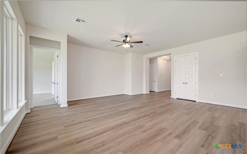 1823 Weinnacht, New Braunfels, TX 78132, 5 Habitaciones Habitaciones , ,5 BañosBaños,Residential,En Venta,1823 Weinnacht,0,595264