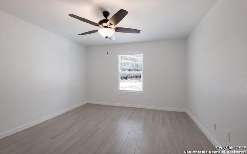 432 Canyon Lake Dr, Bandera, TX 78003, 2 Habitaciones Habitaciones , ,2 BañosBaños,Residential,En Venta,432 Canyon Lake Dr,0,1915387