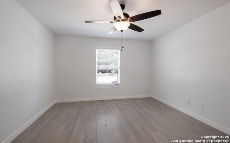 432 Canyon Lake Dr, Bandera, TX 78003, 2 Habitaciones Habitaciones , ,2 BañosBaños,Residential,En Venta,432 Canyon Lake Dr,0,1915387