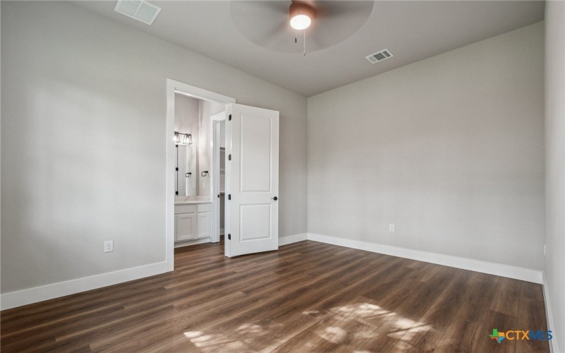 242 Sunday Drive, Burnet, TX 78611, 4 Habitaciones Habitaciones , ,3 BañosBaños,Residential,En Venta,242 Sunday Drive,0,595282