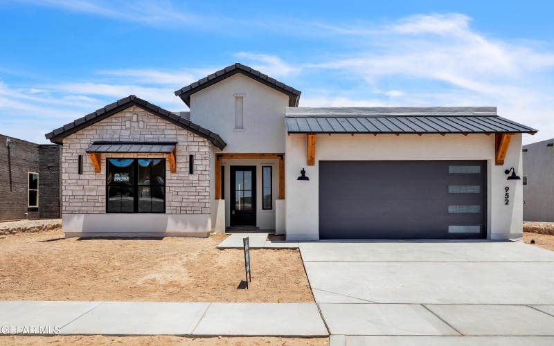 7252 Bobcat Hollow Drive, El Paso, TX 79911, 4 Bedrooms Bedrooms, ,2 BathroomsBathrooms,Residential,For Sale,7252 Bobcat Hollow Drive,0,932043