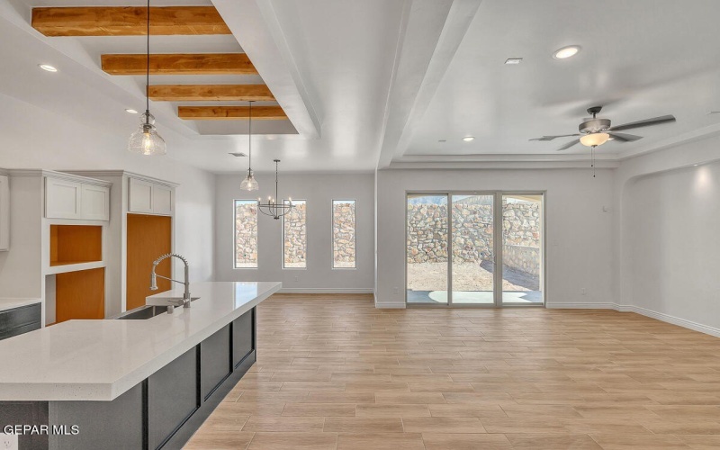 7248 Bobcat Hollow Drive, El Paso, TX 79911, 4 Bedrooms Bedrooms, ,2 BathroomsBathrooms,Residential,For Sale,7248 Bobcat Hollow Drive,0,932046
