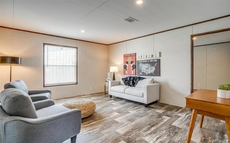 242 Huddleston Road, Sunset, TX 76270, 4 Bedrooms Bedrooms, ,2 BathroomsBathrooms,Residential,For Sale,242 Huddleston Road,0,21019436