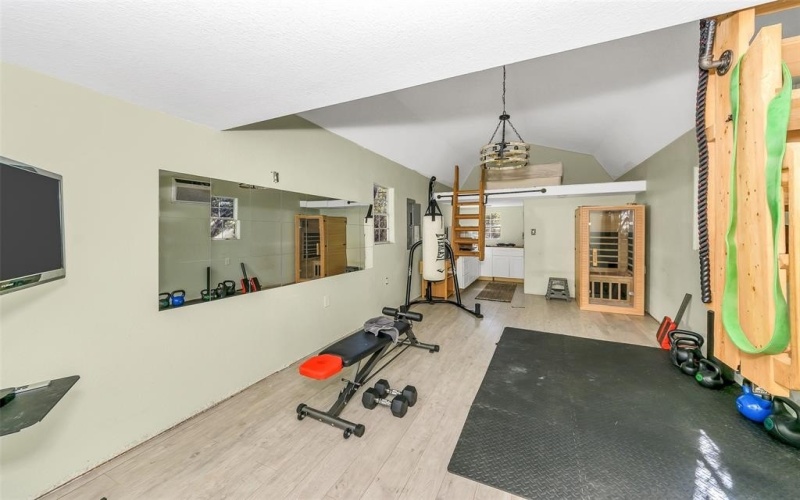 4674 Azle Highway, Weatherford, TX 76085, 4 Bedrooms Bedrooms, ,3 BathroomsBathrooms,Residential,For Sale,4674 Azle Highway,0,21072188