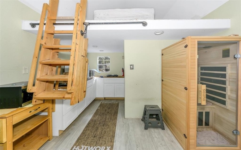 4674 Azle Highway, Weatherford, TX 76085, 4 Bedrooms Bedrooms, ,3 BathroomsBathrooms,Residential,For Sale,4674 Azle Highway,0,21072188