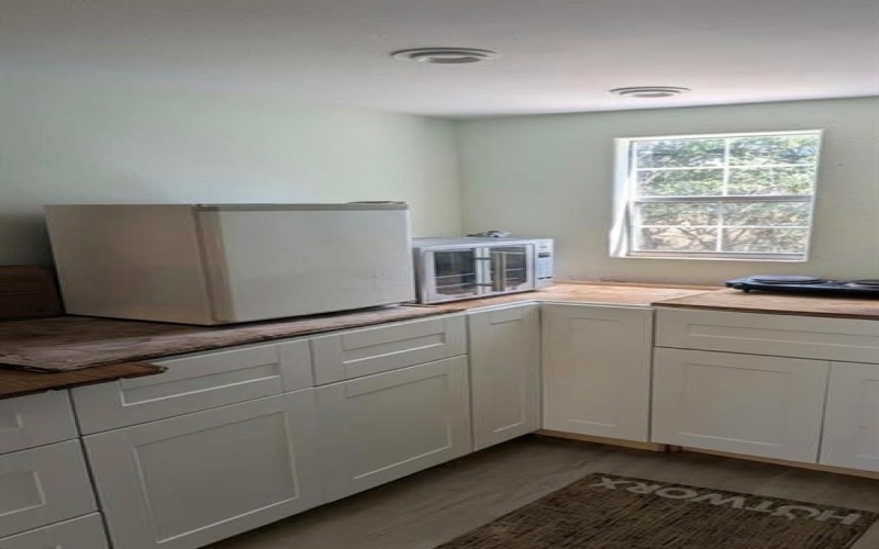 4674 Azle Highway, Weatherford, TX 76085, 4 Bedrooms Bedrooms, ,3 BathroomsBathrooms,Residential,For Sale,4674 Azle Highway,0,21072188