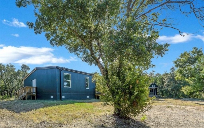 4674 Azle Highway, Weatherford, TX 76085, 4 Bedrooms Bedrooms, ,3 BathroomsBathrooms,Residential,For Sale,4674 Azle Highway,0,21072188