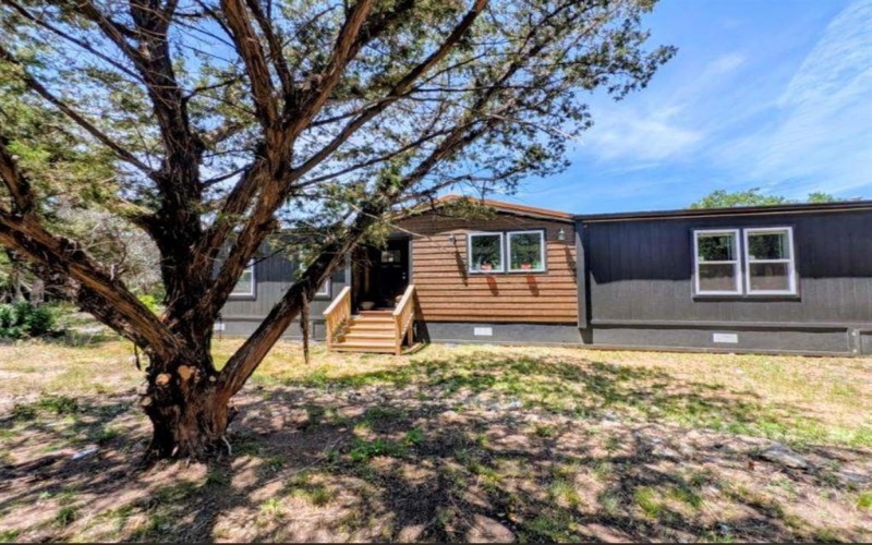 4674 Azle Highway, Weatherford, TX 76085, 4 Bedrooms Bedrooms, ,3 BathroomsBathrooms,Residential,For Sale,4674 Azle Highway,0,21072188