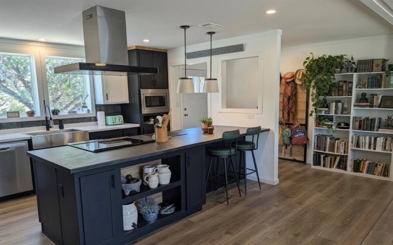 4674 Azle Highway, Weatherford, TX 76085, 4 Bedrooms Bedrooms, ,3 BathroomsBathrooms,Residential,For Sale,4674 Azle Highway,0,21072188