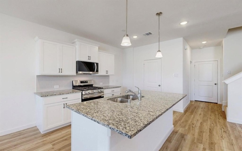 1832 Summer Aura, Mesquite, TX 75181, 3 Bedrooms Bedrooms, ,2 BathroomsBathrooms,Residential,For Sale,1832 Summer Aura,0,21083600
