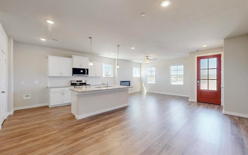 1832 Summer Aura, Mesquite, TX 75181, 3 Bedrooms Bedrooms, ,2 BathroomsBathrooms,Residential,For Sale,1832 Summer Aura,0,21083600