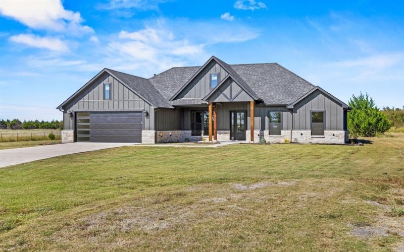 372 County Road 4300, Greenville, TX 75401, 4 Habitaciones Habitaciones , ,2 BañosBaños,Residential,En Venta,372 County Road 4300,0,21084549