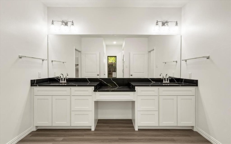 3809 Robert L Parish Sr Avenue, Dallas, TX 75210, 3 Bedrooms Bedrooms, ,2 BathroomsBathrooms,Residential,For Sale,3809 Robert L Parish Sr Avenue,0,21084776