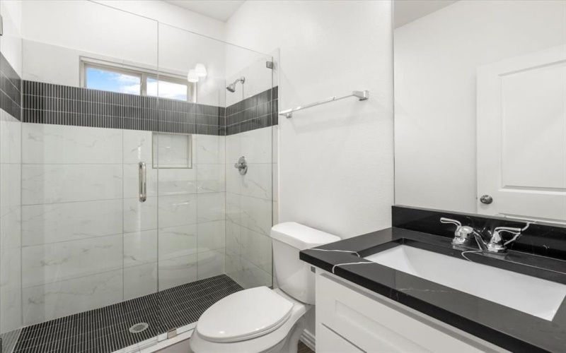 3809 Robert L Parish Sr Avenue, Dallas, TX 75210, 3 Bedrooms Bedrooms, ,2 BathroomsBathrooms,Residential,For Sale,3809 Robert L Parish Sr Avenue,0,21084776
