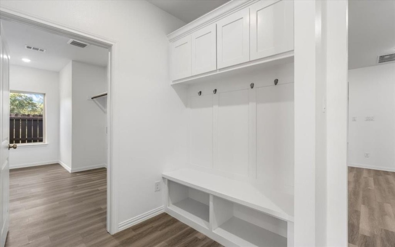 3809 Robert L Parish Sr Avenue, Dallas, TX 75210, 3 Bedrooms Bedrooms, ,2 BathroomsBathrooms,Residential,For Sale,3809 Robert L Parish Sr Avenue,0,21084776