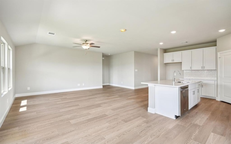 517 Midnight Oak Drive, McKinney, TX 75069, 4 Habitaciones Habitaciones , ,3 BañosBaños,Residential,En Venta,517 Midnight Oak Drive,0,21084970