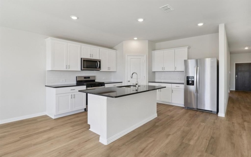 1370 Los Olmos Lane, Crandall, TX 75114, 3 Bedrooms Bedrooms, ,2 BathroomsBathrooms,Residential,For Sale,1370 Los Olmos Lane,0,21085116