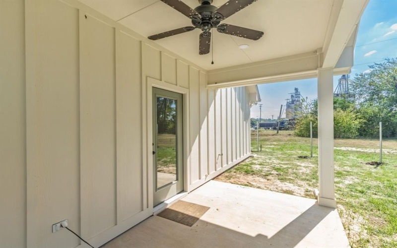 503 N Jackson Street, Sulphur Springs, TX 75482, 2 Habitaciones Habitaciones , ,1 BañoBaños,Residential,En Venta,503 N Jackson Street,0,21085216