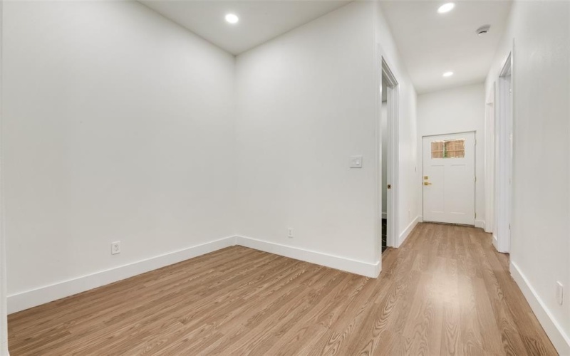 3143 Mcdermott Avenue, Dallas, TX 75215, 3 Habitaciones Habitaciones , ,2 BañosBaños,Residential,En Venta,3143 Mcdermott Avenue,0,21085479