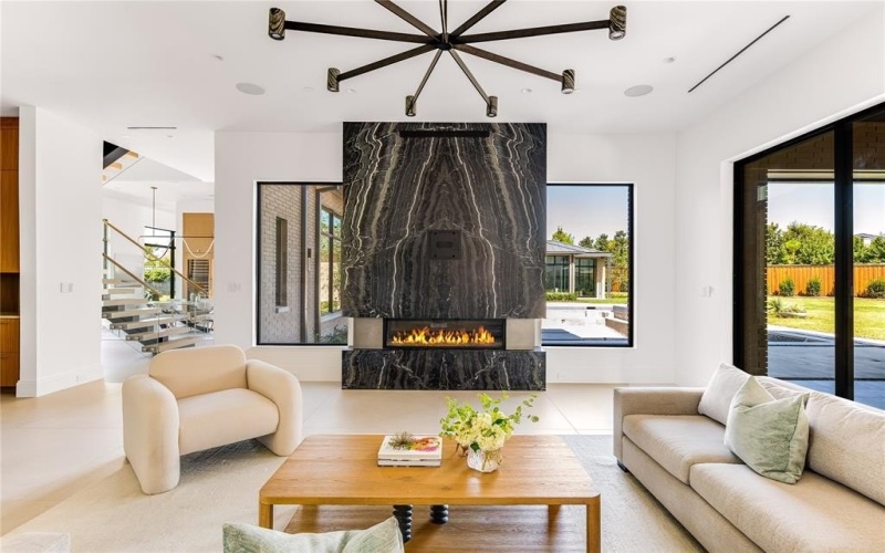 4527 N Lindhurst Avenue, Dallas, TX 75229, 5 Habitaciones Habitaciones , ,6 BañosBaños,Residential,En Venta,4527 N Lindhurst Avenue,0,21085818