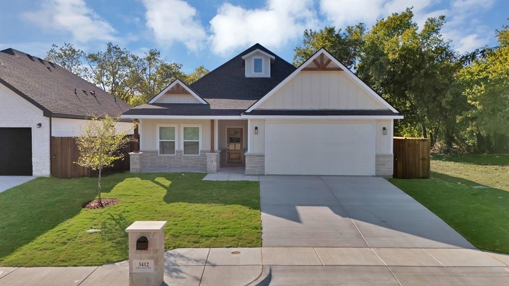 3412 Mount Horum Way, Fort Worth, TX 76105, 4 Habitaciones Habitaciones , ,2 BañosBaños,Residential,En Venta,3412 Mount Horum Way,0,21086162