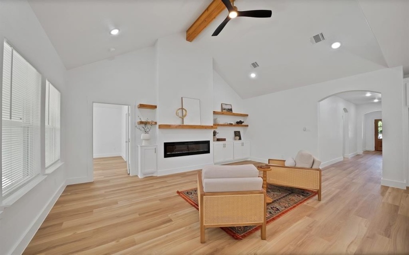 3412 Mount Horum Way, Fort Worth, TX 76105, 4 Habitaciones Habitaciones , ,2 BañosBaños,Residential,En Venta,3412 Mount Horum Way,0,21086162