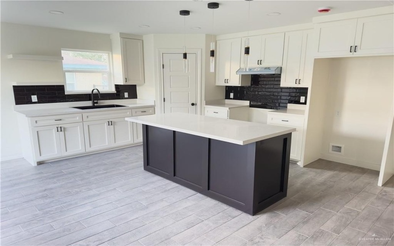 604 W 11th Street, Weslaco, TX 78596, 3 Habitaciones Habitaciones , ,2 BañosBaños,Residential,En Venta,604 W 11th Street,459174