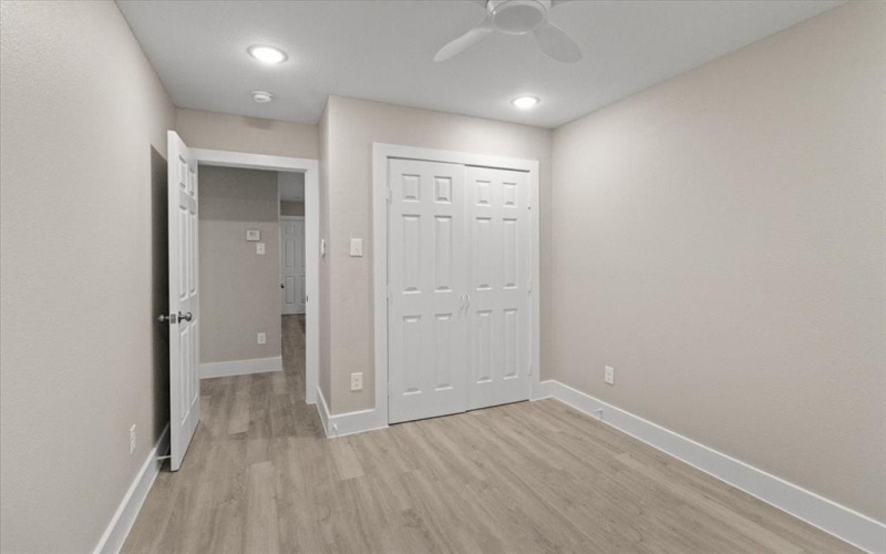 2644-46 Hutchinson Street, Fort Worth, TX 76106, 6 Habitaciones Habitaciones , ,6 BañosBaños,Residential Multi Family,En Venta,2644-46 Hutchinson Street,0,21086211