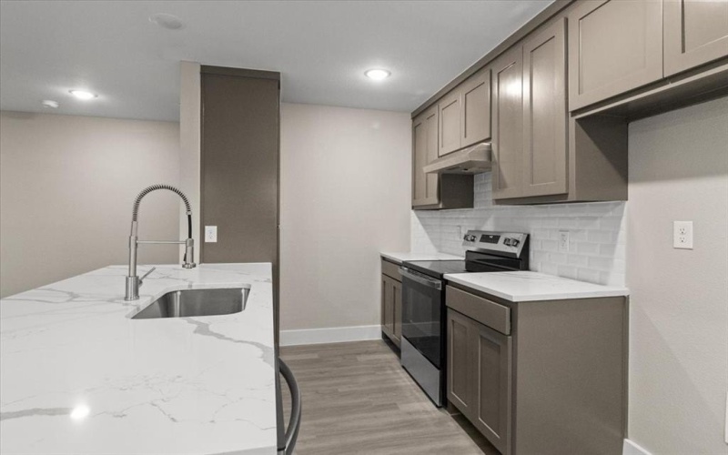 2644-46 Hutchinson Street, Fort Worth, TX 76106, 6 Habitaciones Habitaciones , ,6 BañosBaños,Residential Multi Family,En Venta,2644-46 Hutchinson Street,0,21086211