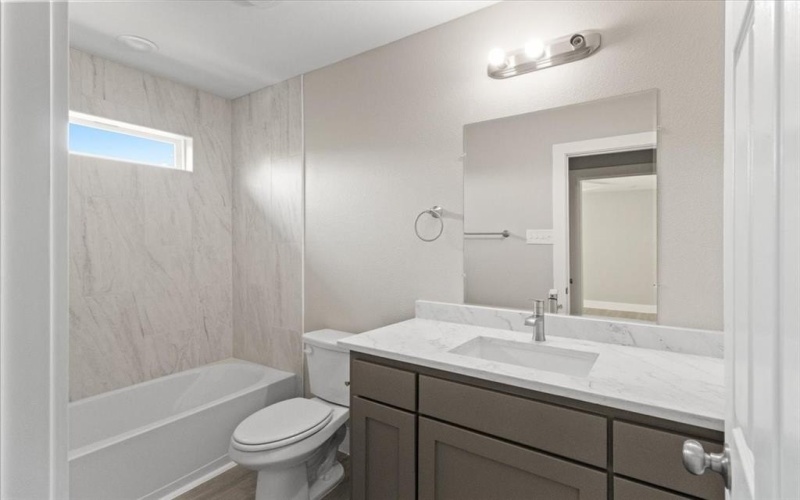 2644-46 Hutchinson Street, Fort Worth, TX 76106, 6 Habitaciones Habitaciones , ,6 BañosBaños,Residential Multi Family,En Venta,2644-46 Hutchinson Street,0,21086211