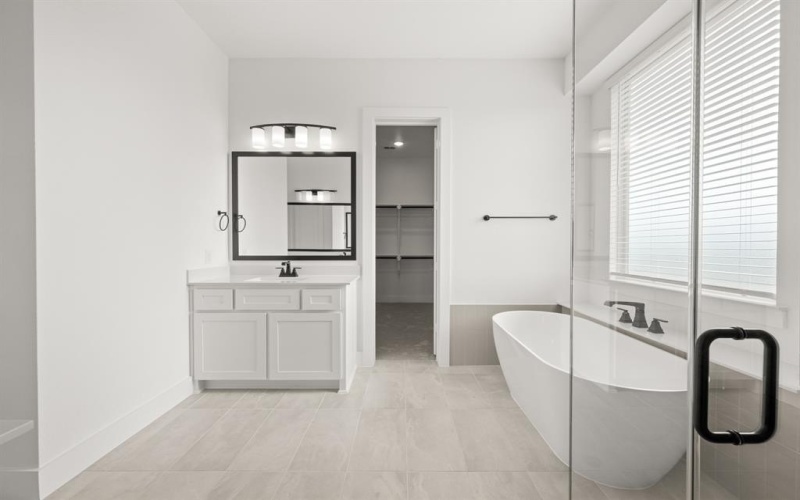 291 Cheyenne Mountain Drive, Ovilla, TX 75154, 5 Bedrooms Bedrooms, ,5 BathroomsBathrooms,Residential,For Sale,291 Cheyenne Mountain Drive,0,21086220