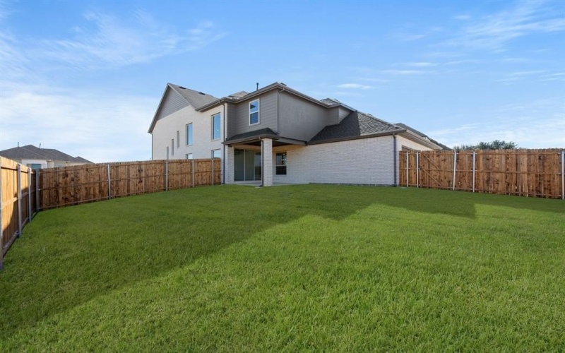 417 Newpark Boulevard, DeSoto, TX 75115, 4 Habitaciones Habitaciones , ,3 BañosBaños,Residential,En Venta,417 Newpark Boulevard,0,21086224