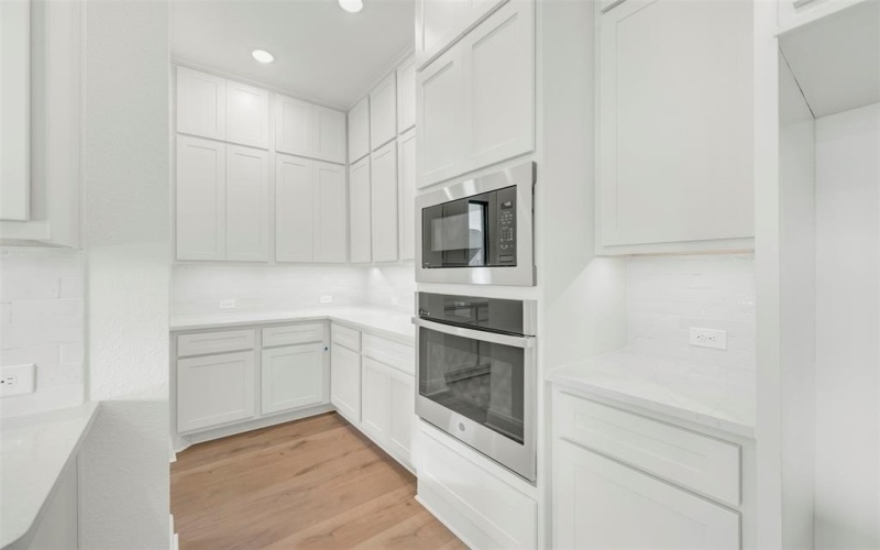 1059 Lookout Drive, Rockwall, TX 75087, 4 Habitaciones Habitaciones , ,3 BañosBaños,Residential,En Venta,1059 Lookout Drive,0,21086386