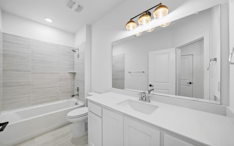 587 Mayfair Lane, Frisco, TX 75033, 4 Habitaciones Habitaciones , ,5 BañosBaños,Residential,En Venta,587 Mayfair Lane,0,21086396