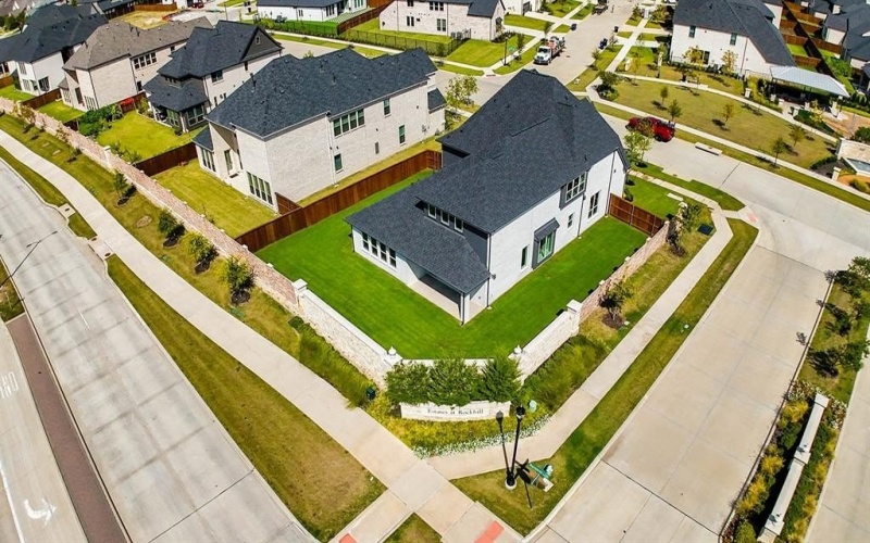 587 Mayfair Lane, Frisco, TX 75033, 4 Habitaciones Habitaciones , ,5 BañosBaños,Residential,En Venta,587 Mayfair Lane,0,21086396