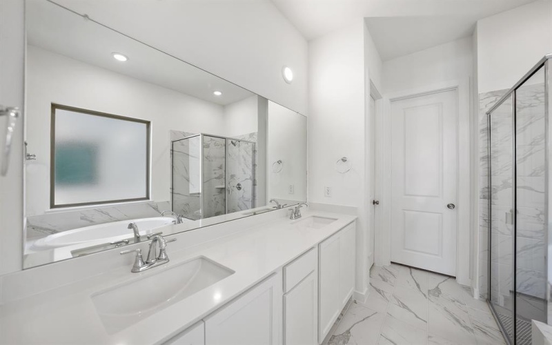 806 Kendall Lane, Celina, TX 75009, 4 Bedrooms Bedrooms, ,5 BathroomsBathrooms,Residential,For Sale,806 Kendall Lane,0,21086423