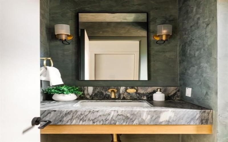 6549 Trammel Drive, Dallas, TX 75214, 4 Bedrooms Bedrooms, ,5 BathroomsBathrooms,Residential,For Sale,6549 Trammel Drive,0,21086431