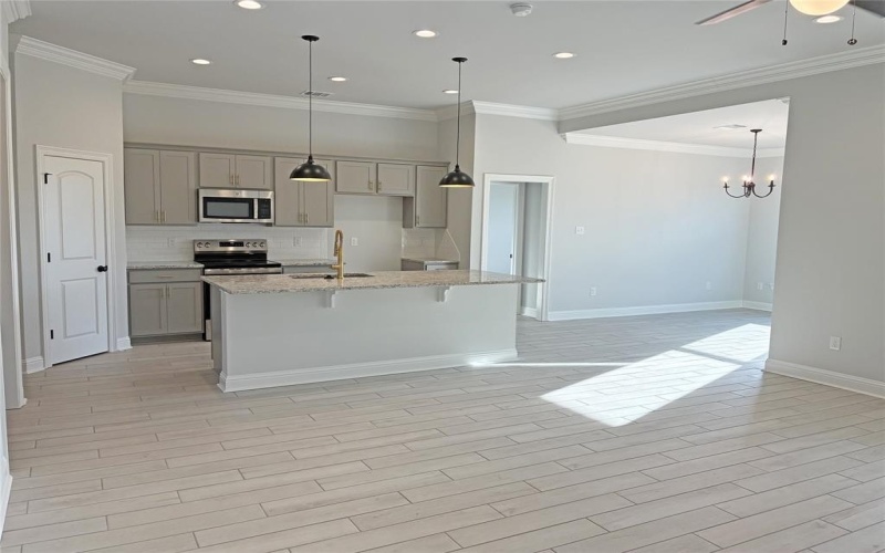 737 Crewe Lane, Bossier City, LA 71111, 3 Bedrooms Bedrooms, ,2 BathroomsBathrooms,Residential,For Sale,737 Crewe Lane,0,21086558