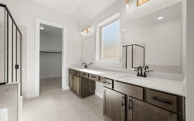 2441 Hitchford Street, Midlothian, TX 76065, 5 Habitaciones Habitaciones , ,3 BañosBaños,Residential,En Venta,2441 Hitchford Street,0,21086773