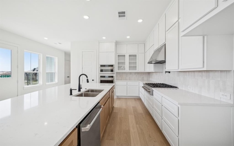 2173 Sandlin Drive, Fort Worth, TX 76008, 4 Habitaciones Habitaciones , ,3 BañosBaños,Residential,En Venta,2173 Sandlin Drive,0,21086781
