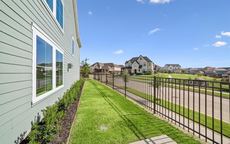 2173 Sandlin Drive, Fort Worth, TX 76008, 4 Habitaciones Habitaciones , ,3 BañosBaños,Residential,En Venta,2173 Sandlin Drive,0,21086781