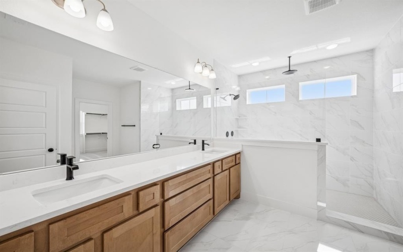 2173 Sandlin Drive, Fort Worth, TX 76008, 4 Habitaciones Habitaciones , ,3 BañosBaños,Residential,En Venta,2173 Sandlin Drive,0,21086781