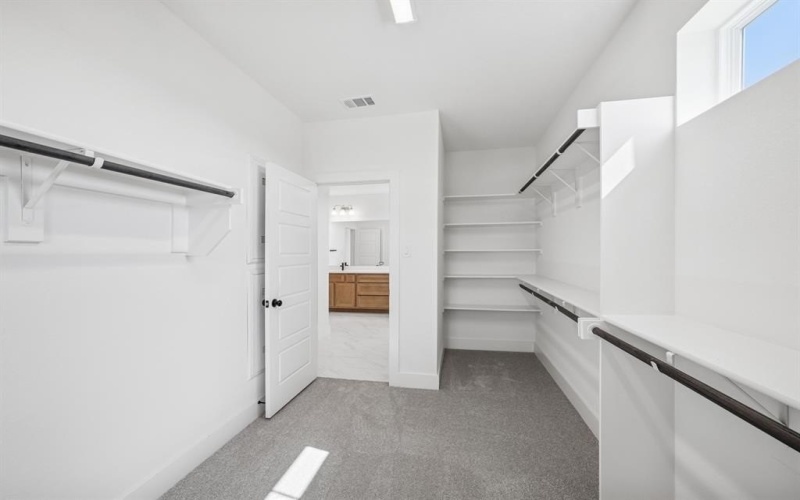 2173 Sandlin Drive, Fort Worth, TX 76008, 4 Habitaciones Habitaciones , ,3 BañosBaños,Residential,En Venta,2173 Sandlin Drive,0,21086781